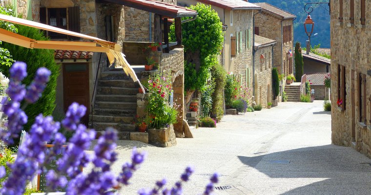 visite_village_boucieu