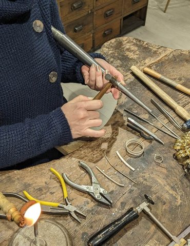 Créez votre bijoux en argent avec l'Atelier Poiema !