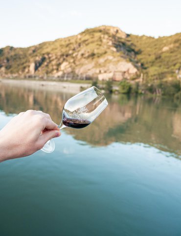 Apéro sur l'eau entre Saint-Joseph et Hermitage - Terre de Syrah et les Canotiers