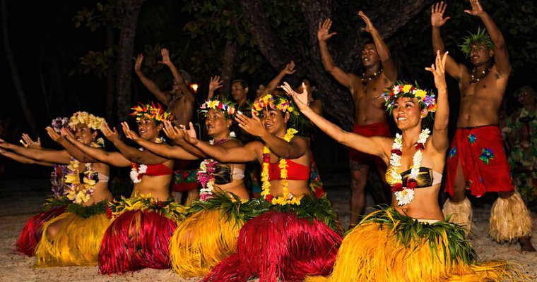 La troupe du spectacle "Ballets & Légendes de Tahiti"