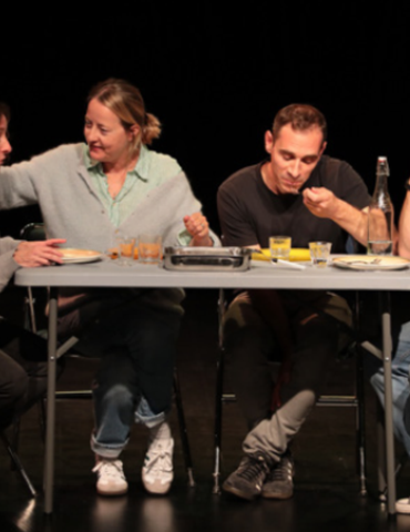Spectacle "Parentalité à la recherche de l’équilibre" pour le mois des familles - Glun