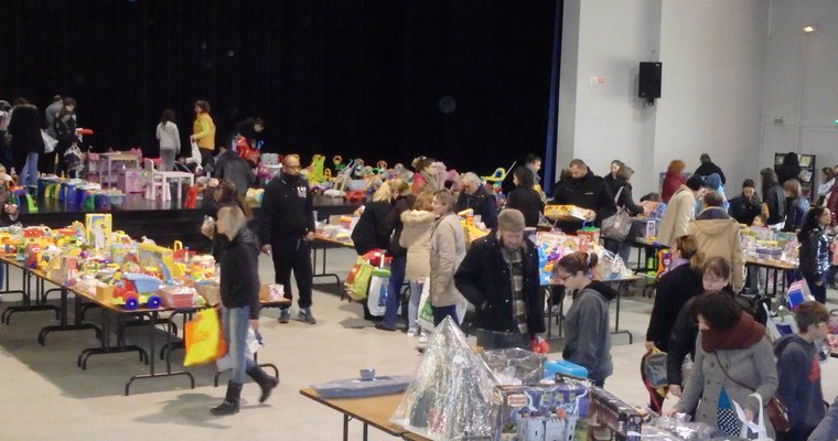 Bourse aux jouets_st Donat