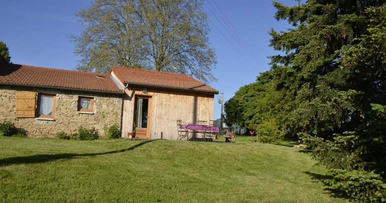 Terrasse du gîte Ecorce